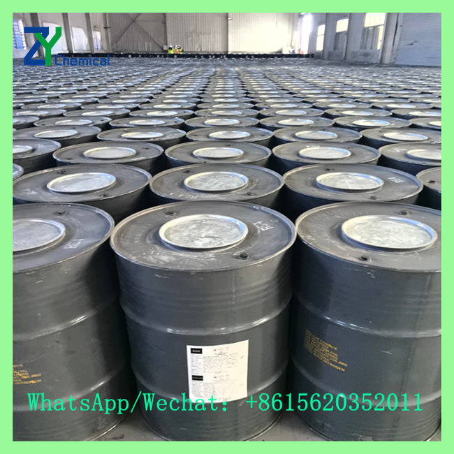 Factory inventory of grey metal drums packed for calcium carbide steel refining export